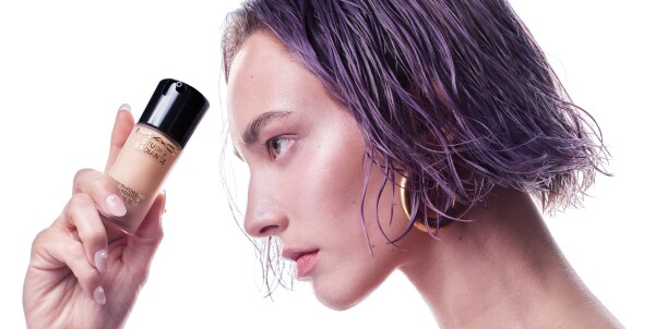 studio-radiance-serum-powered-foundation